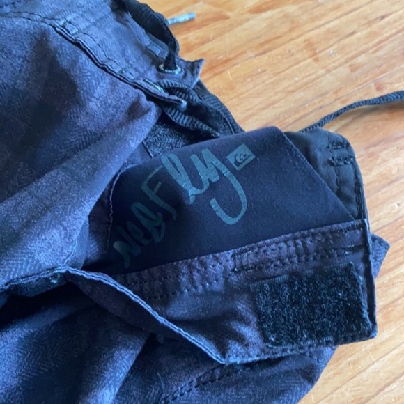 Quiksilver Neo Fly Boardshorts Black Plaid - Picture 12 of 12